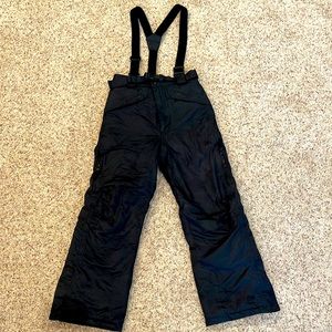 Trespass kids’ ski pants size 7/8